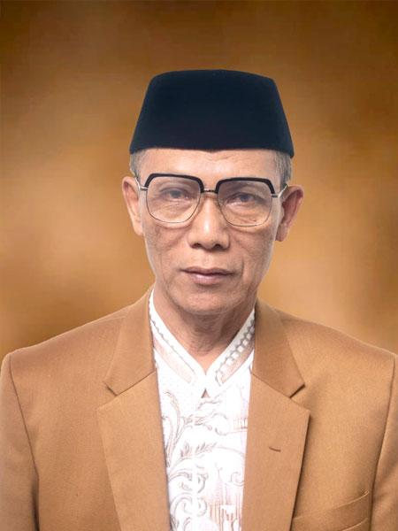 Drs. KH. T. Musthafa KF.